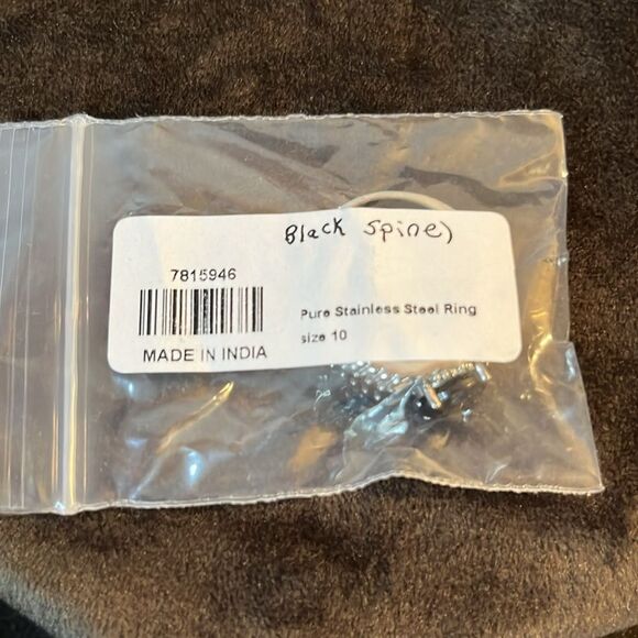 MENS 10 NWT BLACK SPINEL RING IN STAINLESS STEEL 3.60ctw - Picture 9 of 15